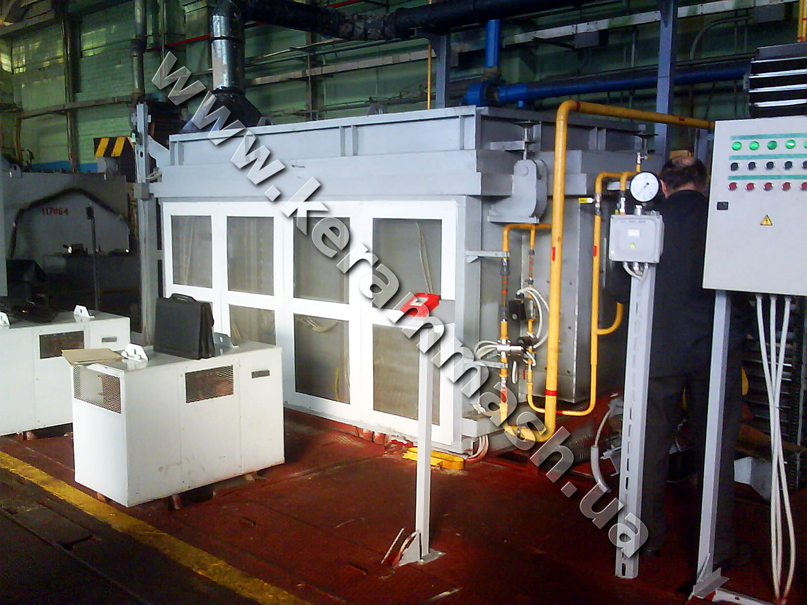 Industrial drum furnace for chemical heat treatment