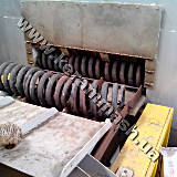 The industrial furnace for heat treatment of torsion bars and spring groups