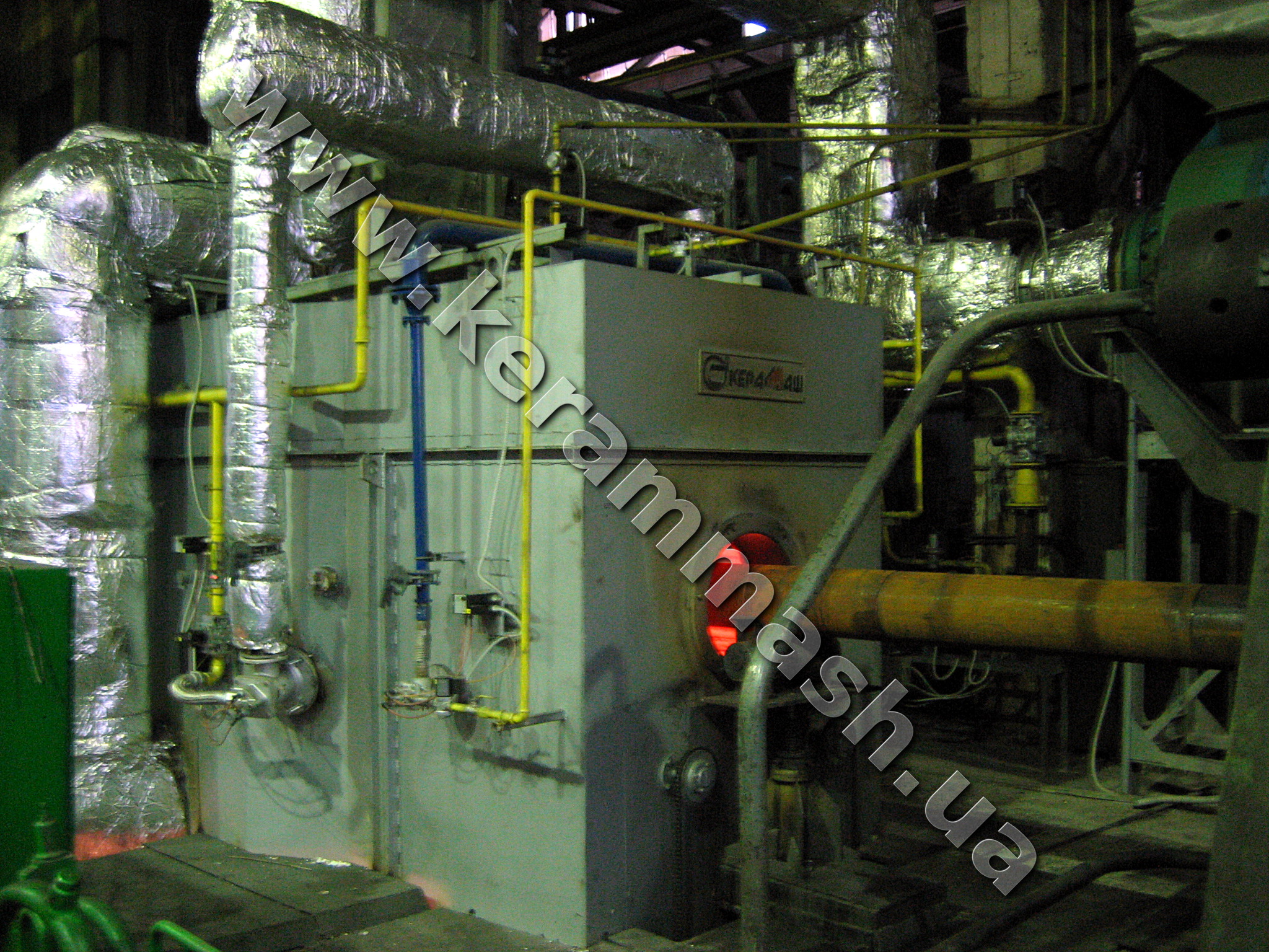 Industrial specialized chamber furnace for knuckle bends production