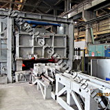 Industrial pusher-type furnace for heat treatment