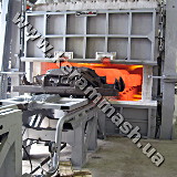 Industrial pusher-type furnace for heat treatment