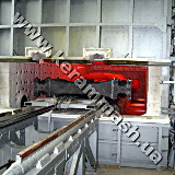 Industrial pusher-type furnace for heat treatment